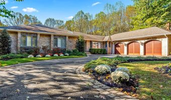 9209 VENDOME Dr, Bethesda, MD 20817