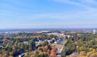 392 KING St, Baldwin, GA 30511