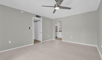 514 ORANGE Dr 31, Altamonte Springs, FL 32701