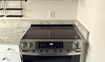 4654 36TH St S B, Arlington, VA 22206