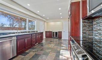 3429 Woodland Rd, Bartlesville, OK 74006
