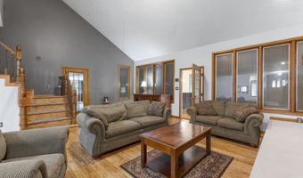 74 Muncy Ln, Ashland, KY 41102