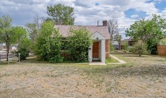 2521 E 10TH St, Cheyenne, WY 82001