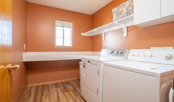 1113 9th Ave SE, Altoona, IA 50009