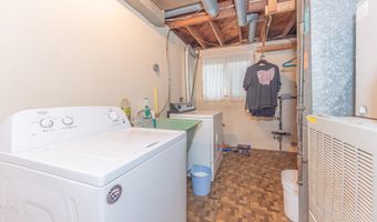 2707 Brandywine Dr, Ann Arbor, MI 48104