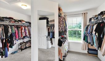 355 WESTVIEW Dr, Akron, PA 17501