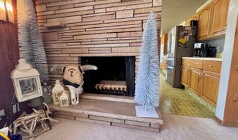 203 3rd Ave SW, Bowman, ND 58623