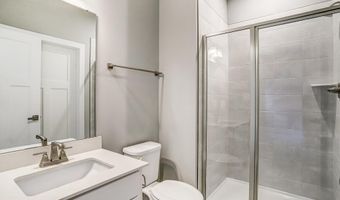 904 MIDBROOK Ln, Bowie, MD 20716