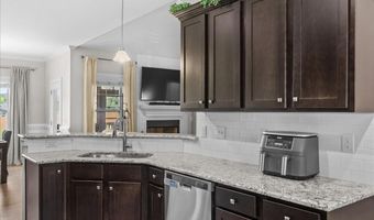 42 Blackburn Ct, Angier, NC 27501
