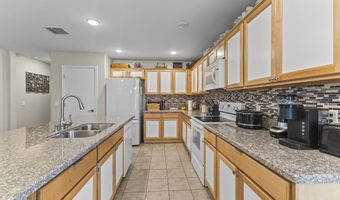 726 W JARDIN Dr, Casa Grande, AZ 85122