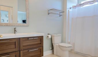 205 E SAVANNAH Rd, Lewes, DE 19958