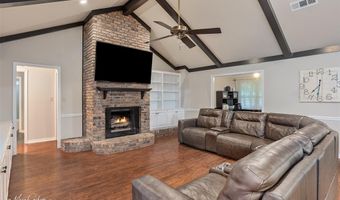 102 Pinehurst Pl, Benton, LA 71006