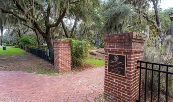 918 La Chere St, Beaufort, SC 29902