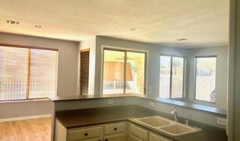 1481 W Hawk Way, Chandler, AZ 85286