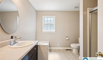 193 Wyndham Dr, Allentown, PA 18104