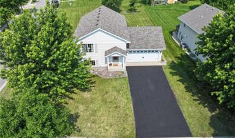 1126 Benjamin Dr, Alexandria, MN 56308