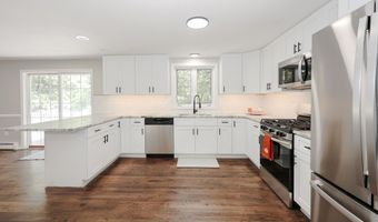 29 Glen Ridge Rd, Raymond, NH 03077