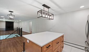 41 Elk Dr, Bedford, NH 03110