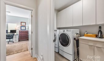 1320 Levy Way, Charlotte, NC 28205