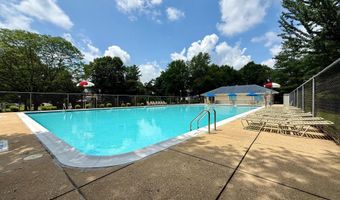 11230 WESTPORT Dr, Bowie, MD 20720