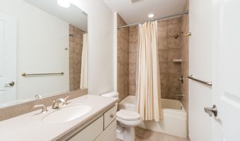 5401 Pinnacle Ct, Ann Arbor, MI 48108