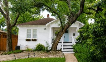 211 MONTCLAIR St, Alamo Heights, TX 78209