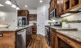 1937 Lester Ave, Bartlesville, OK 74006