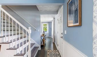123 Terrace Ave, Cumberland, RI 02864