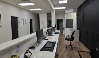 350 W North Ave, Addison, IL 60101