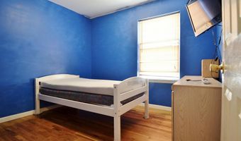 48 LINNET St 2, Bayonne, NJ 07002