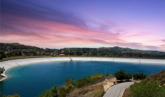 7012 E Viewpoint Ln, Anaheim, CA 92807