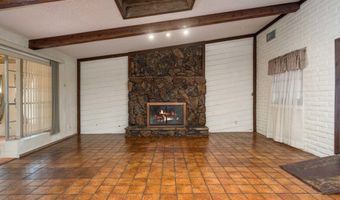 1235 N 4th St, Anthony, NM 88021