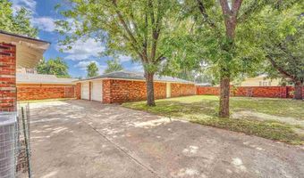 302 S 6th St, Chickasha, OK 73018