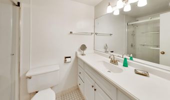 1805 CRYSTAL Dr 1102S, Arlington, VA 22202
