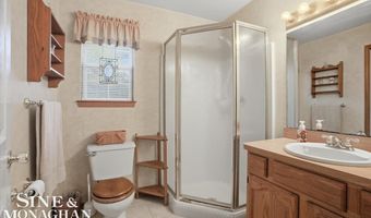 8892 Marr Rd, Almont, MI 48003