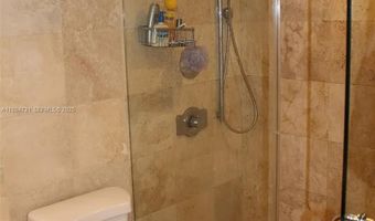 9500 W Bay Harbor Dr 2B, Bay Harbor Islands, FL 33154