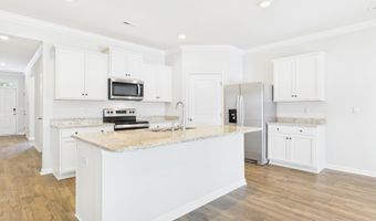 21996 Chancery Ln, Athens, AL 35613