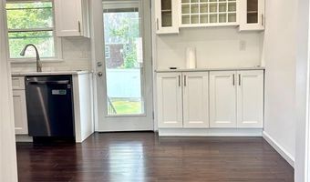 204 Hillside Ave, Bergenfield, NJ 07621