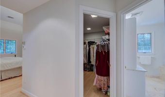 137 Signal Ridge Way, East Greenwich, RI 02818