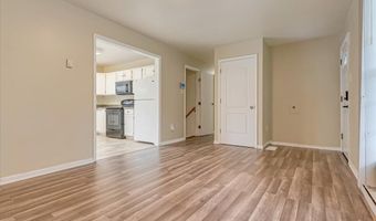 1842 Glacier Dr, Blakeslee, PA 18610