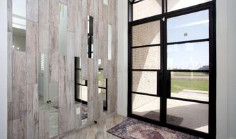 9800 Barton Springs Dr, Amarillo, TX 79119