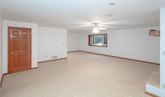 1811 Summer Ln NE, Alexandria, MN 56308