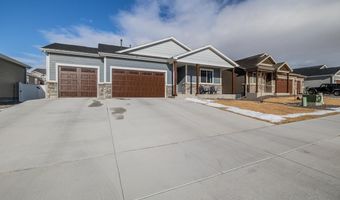 5604 OPAL Dr, Cheyenne, WY 82009