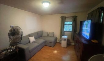 90 Brookdale St, Cumberland, RI 02864