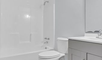 212 RAINTREE Dr, Albany, GA 31705