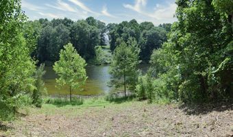 835 N Woodland Cir, Bloomfield, IN 47424