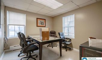 135 N 5th St, Allentown, PA 18102