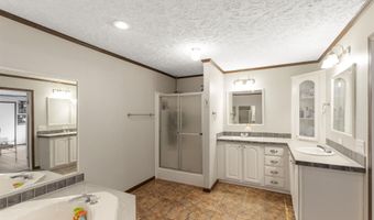 957 Blessing Rd, Albertville, AL 35951