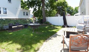 435 Cabot St B, Beverly, MA 01915