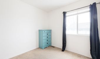 304 Rolling Hills Dr, Elko, NV 89801